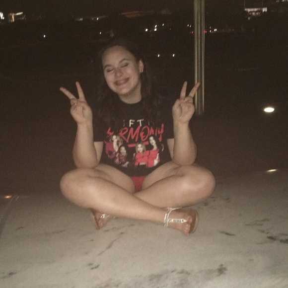 Meet your Posher, Aleesia - Picture 1 of 1